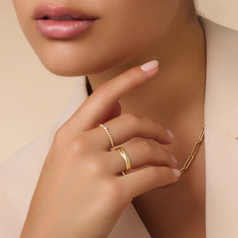 585 Gold Triple Band Ring Modellansicht